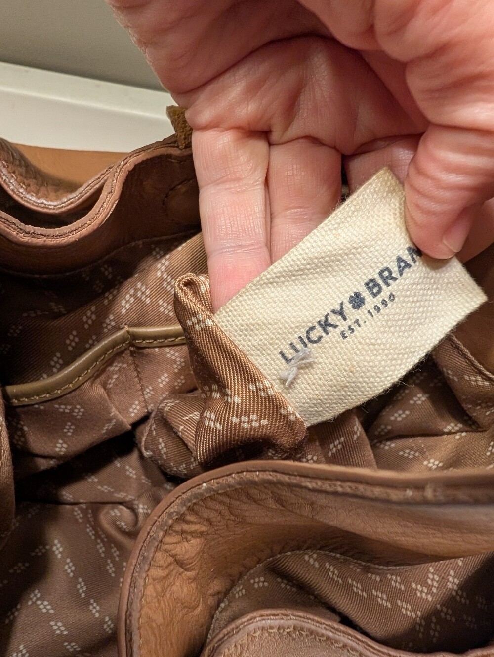 🤎 Vintage Lucky Brand Mia Classic Leather Hobo Shoulder Satchel Bag in Cognac - Picture 15 of 16